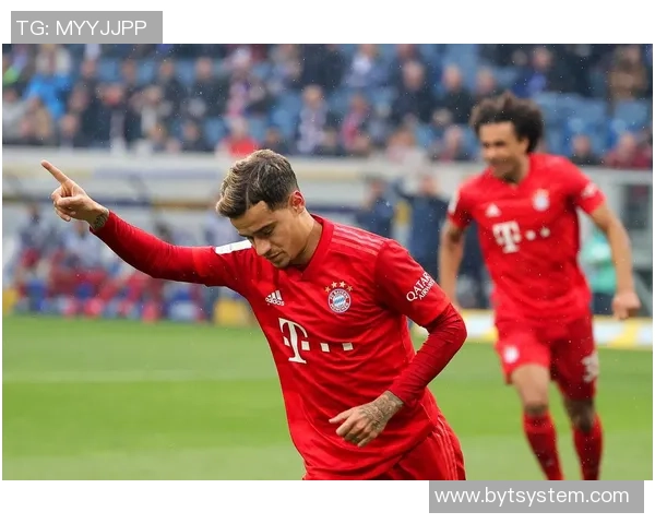 德甲激战拜仁大胜尤文图斯乌龙球瞬间点燃全场激情