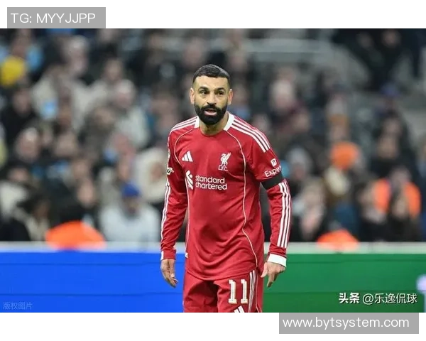 英超激战莱比锡小胜波尔图红牌争议引发全场热议与转会传闻